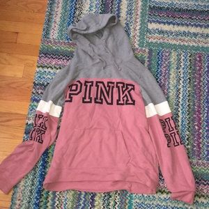 PINK Sweatshirt